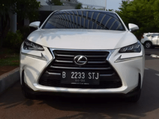 Lexus Nx 200 Luxury (CBU) At Th 14 pk Th 15 putih km 26rb