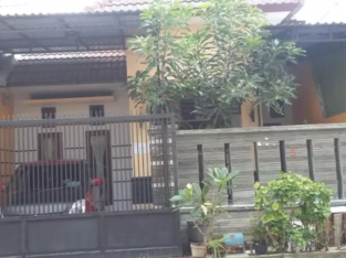 Rumah disewakan/kontrak Surabaya