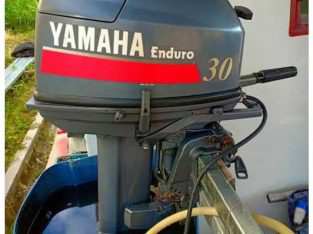 Speed boat fiber +mesin yamaha 30 pk