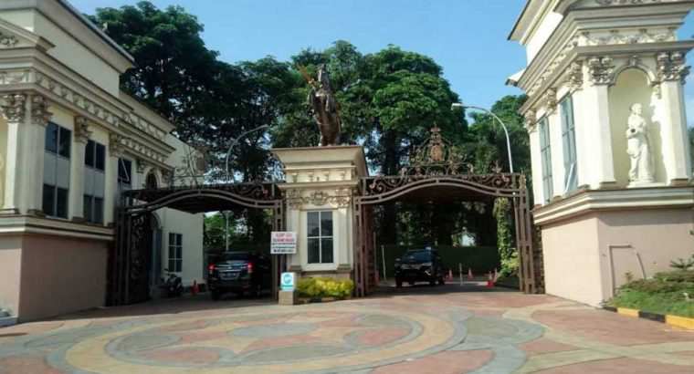 Dijual Villa Palace (Polonia)