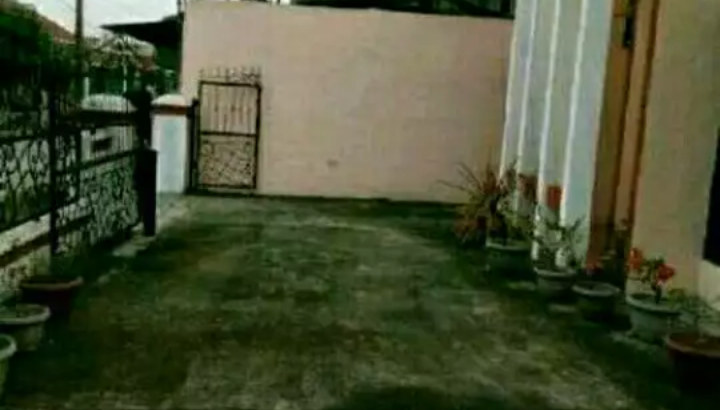 Di jual cepat Rumah orang tua