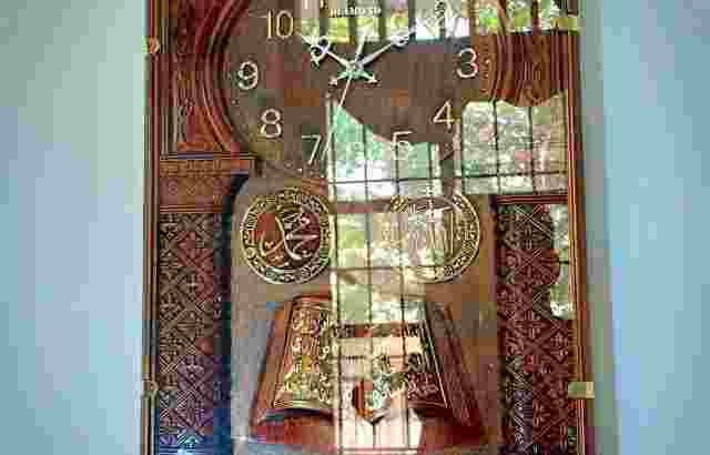 Jam Dinding Kaligrafi Allah dan Muhammad (COD)