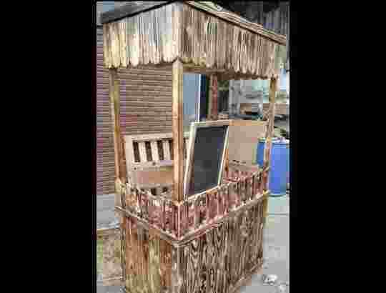 booth kayu custom