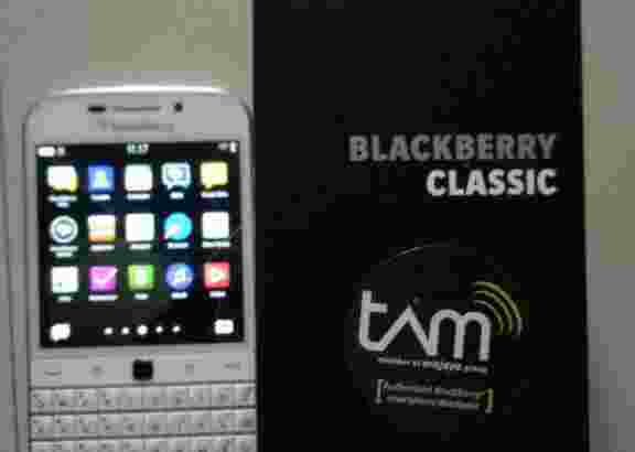blackberry clasic Q20
