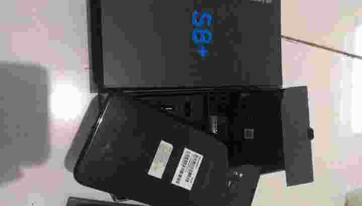 Samsung galaxy S8+ RAM 4GB/64GB Dual Sim