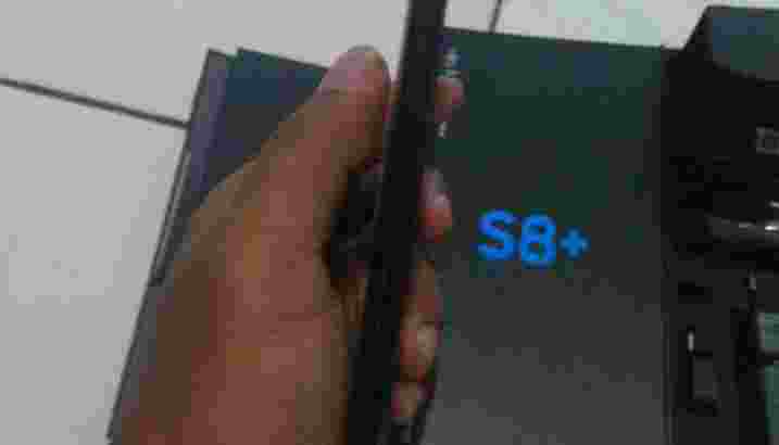 Samsung galaxy S8+ RAM 4GB/64GB Dual Sim