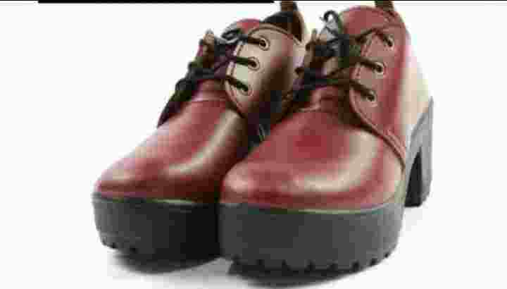 Jual Rugi! Sepatu angkle boots kekinian – merah Only