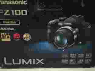 Panasonic Lumix FZ100