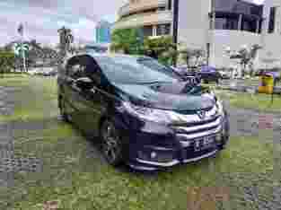 Honda Odyssey E Prestige 2015/2016