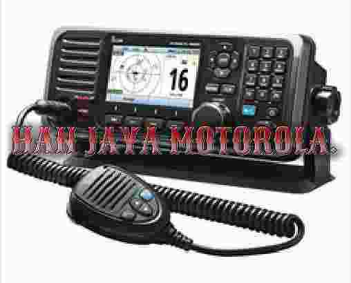 Icom
M605
The M605 is not just a radio. It’s a system that allows the user choices on how to set up the radio with up to three stations