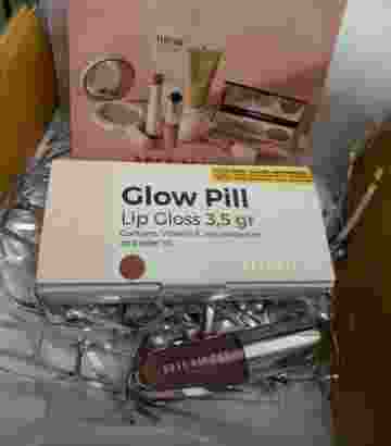 Lip Gloss by Rose All Day Shade Glow Pill