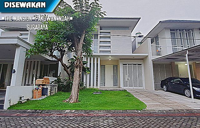Pakuwon Indah, Mansion, Surabaya ~ Quiet & Comfy