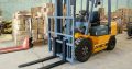 Forklift ISUZU Jepang 3 Ton 3 Meter roda pneumatic