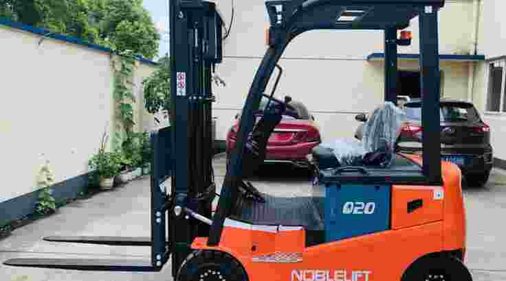 Forklift Baterai 2 Ton 4,5 meter Noblelift murah