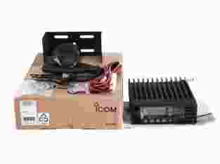 ICOM IC-A110 Avonics VHF Air Band Transceiver