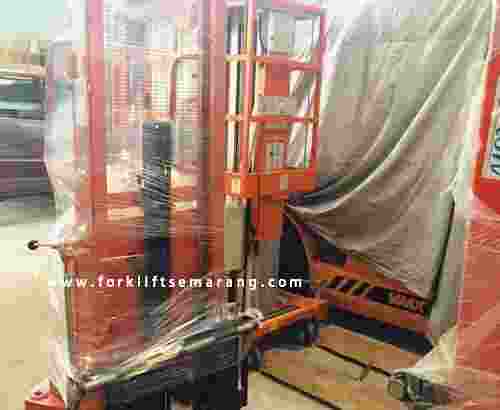 Jual Hand Forklift Stacker Semi Elektrik Solo