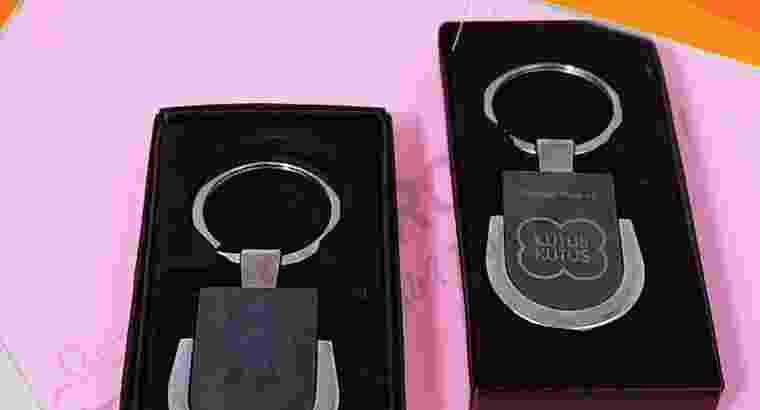 Merchandise Gantungan Kunci Besi Custom Kode GK-00