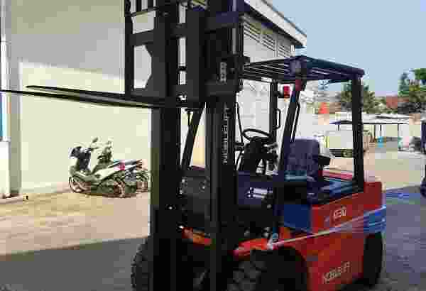 Promo Harga Forklift Electric 2023 Kap 1 – 3 ton