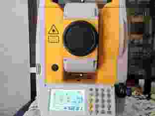 Total Station SOUTH NTS 332R¹⁰ 081389134993