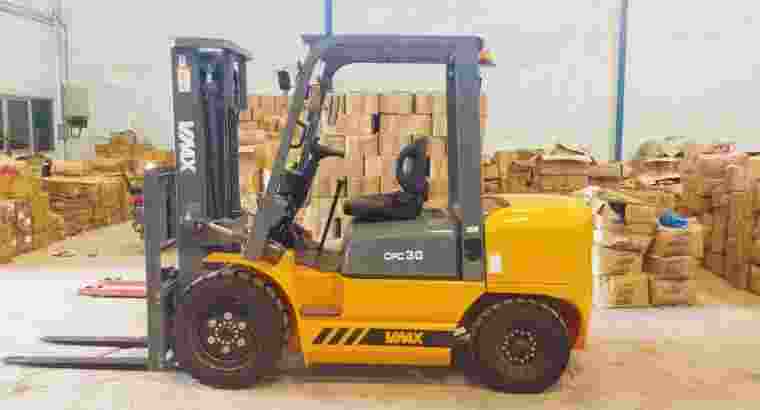 FORKLIFT DIESEL ISUZU 3 TON GARANSI 1 TAHUN