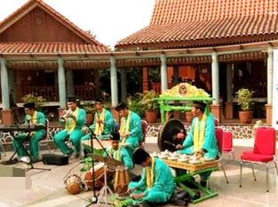 Grup Gambang Kromong Rangkapan Jaya