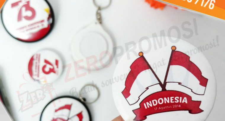 Merchandise HUT RI PIN PVC Custom Design Murah