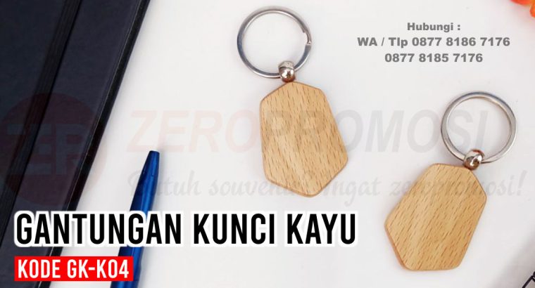 Souvenir Gantungan Kunci dari Kayu Unik GK-K04