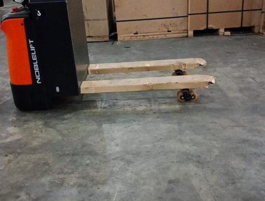 Electric pallet mover 2 ton Noblelift