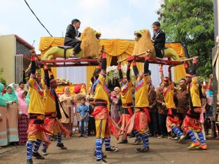 Sanggar Sisingaan Pak Maman