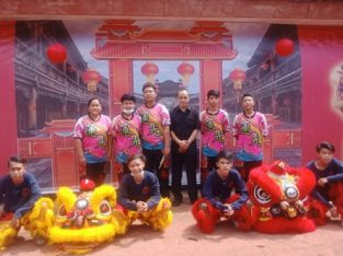 Grup Barongsai Koh Robin