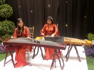 Musik Guzheng Erhu Citra Studio