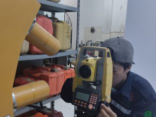 Jasa Service Kalibrasi Total Station Topcon